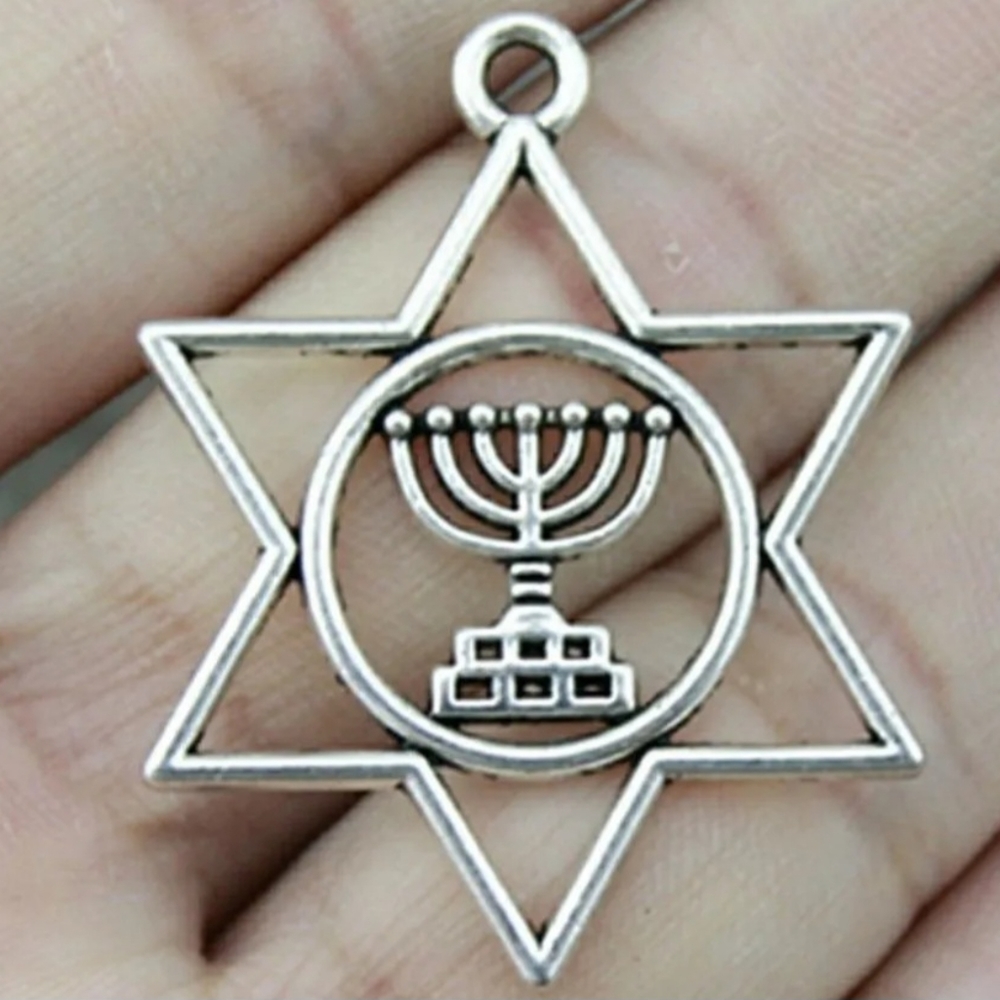 SHARE YOUR LOVE &FAITH WITH UNISEX PENDANT JEWISH STAR OF DAVID MENORAH UNIQUE